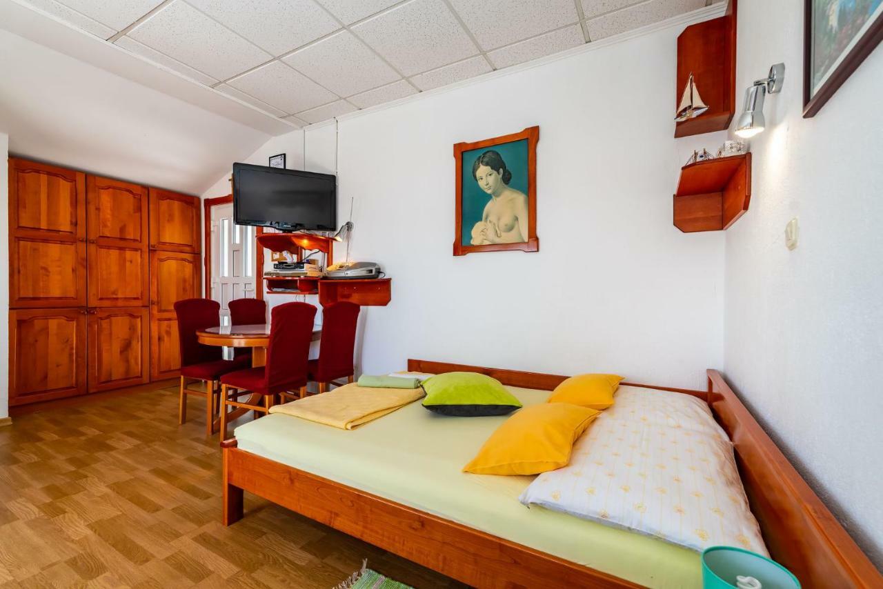 Apartment Studios Kranjcec Preko
