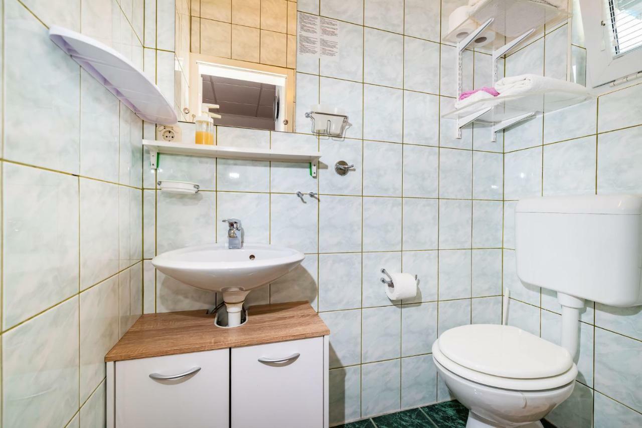 Apartment Studios Kranjcec Preko